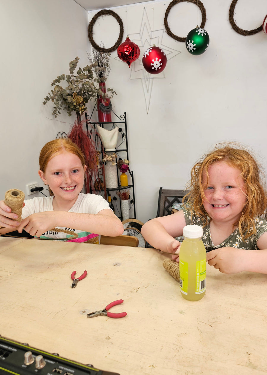 Straw Flower Suncatcher Workshop